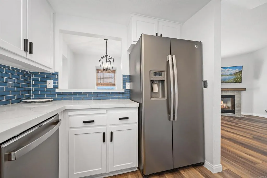 https://cdn.realtyfeed.com/cdn/127/305694557/fb5fafa8c06d735c0a31b559956c34cf.webp