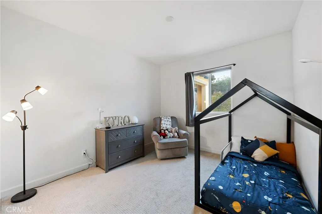 https://cdn.realtyfeed.com/cdn/127/305698297/023072db8fff80cc057c7418cc02faa6.webp