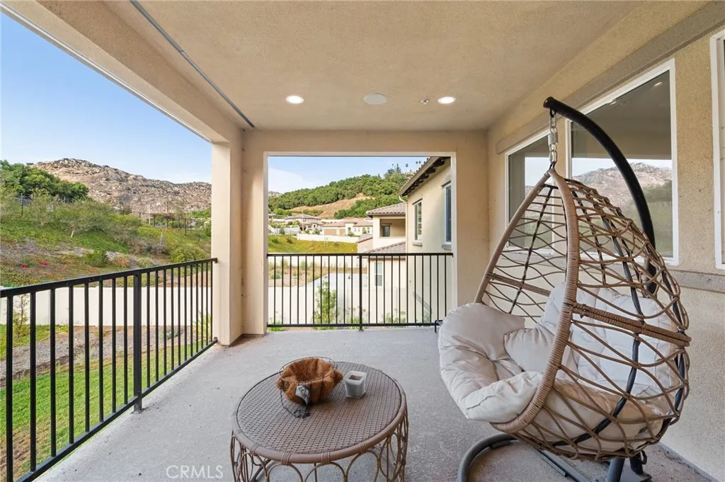 https://cdn.realtyfeed.com/cdn/127/305698297/46032ad6ded11c03ddc2b3fb7a8fe74c.webp