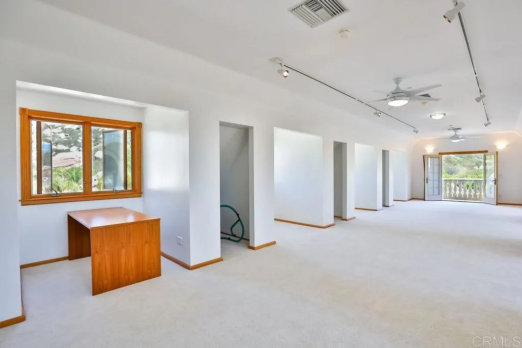https://cdn.realtyfeed.com/cdn/127/305701236/21a8538b40165ab3b454c0e2ab989570.webp