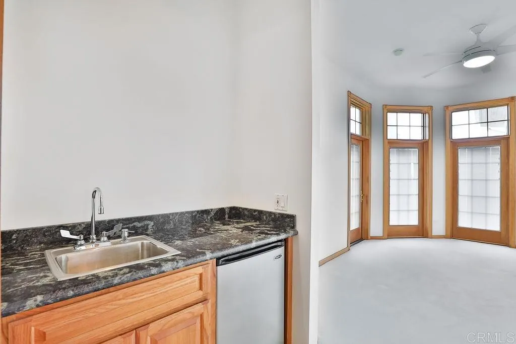 https://cdn.realtyfeed.com/cdn/127/305701236/6c79d9638581444e0f3409dec82afd46.webp