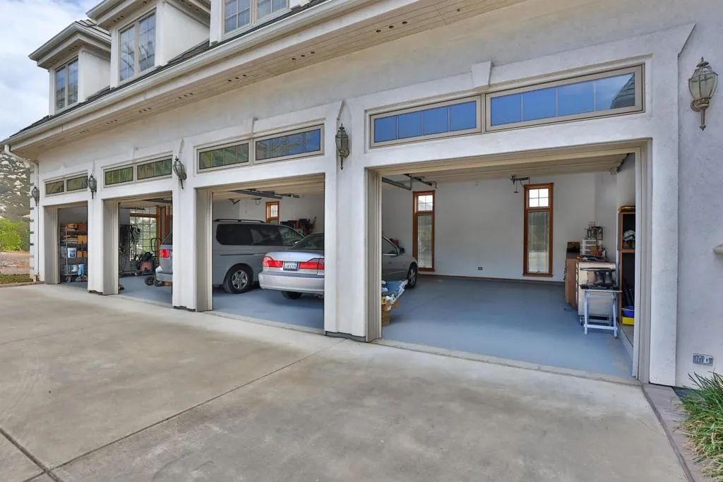 https://cdn.realtyfeed.com/cdn/127/305701236/8ac7468937375e857dcd340dae3130c7.webp