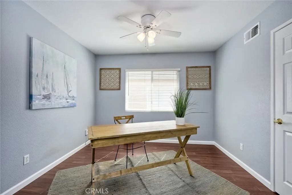 https://cdn.realtyfeed.com/cdn/127/305702360/6f6c21c5f2dfce842c1408a5d13a6857.webp