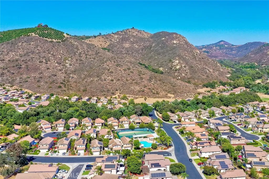 https://cdn.realtyfeed.com/cdn/127/305702360/7a5251ba0100695d936001ecba07ca78.webp