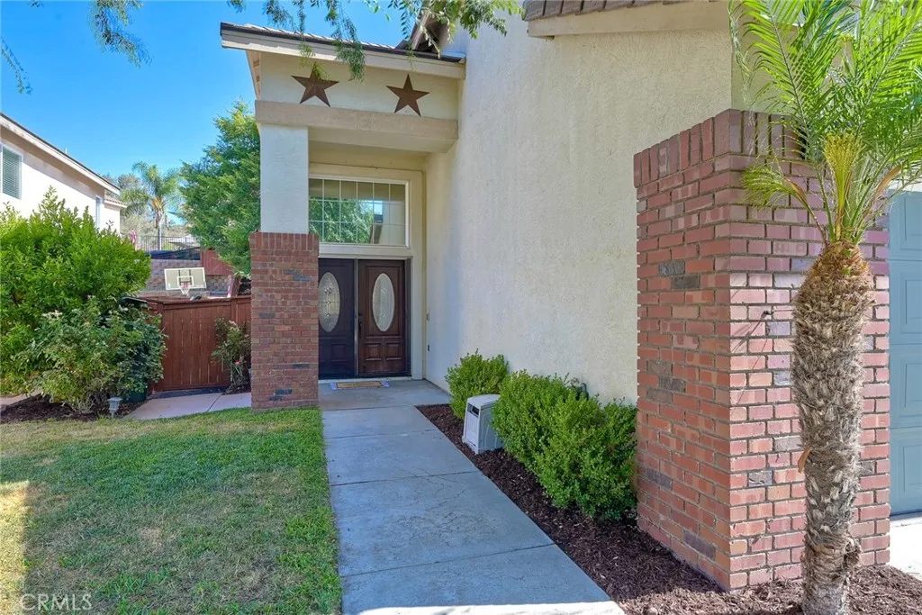 https://cdn.realtyfeed.com/cdn/127/305702360/b19ba2d95fda7038665b90680654120a.webp
