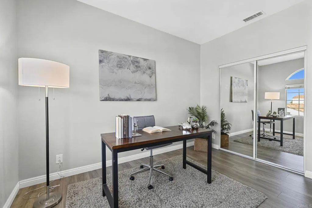 https://cdn.realtyfeed.com/cdn/127/305704617/25b7cb9c0220bc25ccaaf2451b754fa5.webp