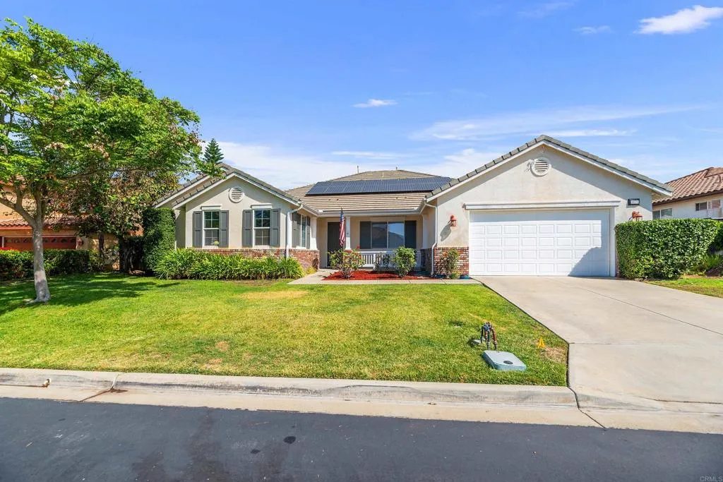 https://cdn.realtyfeed.com/cdn/127/305704714/194b2208d9730c47026bad54d4ee5bb7.webp
