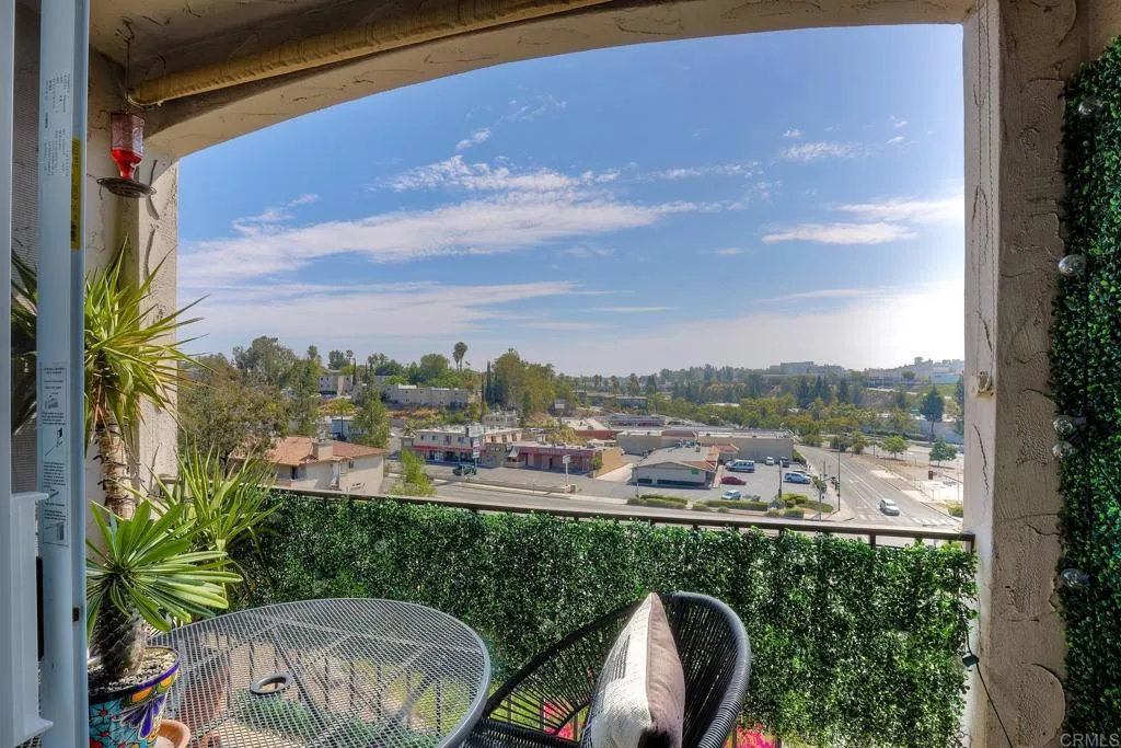 https://cdn.realtyfeed.com/cdn/127/305708273/06a78e89164388b7c4350eb059b5b76e.webp