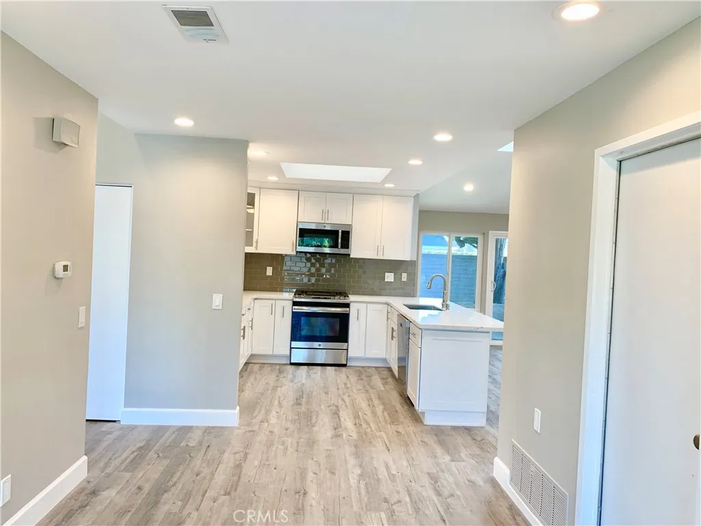 8896 Thames River Avenue, Fountain Valley, CA, 92708