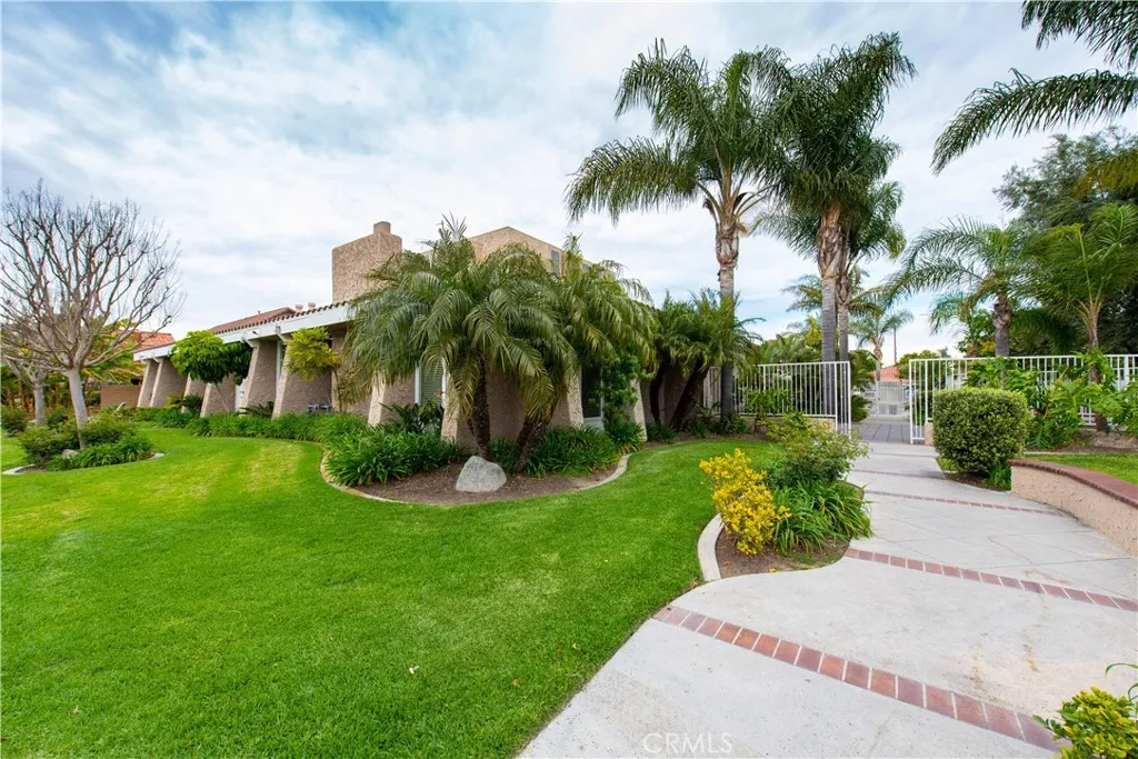 8896 Thames River Avenue, Fountain Valley, CA, 92708