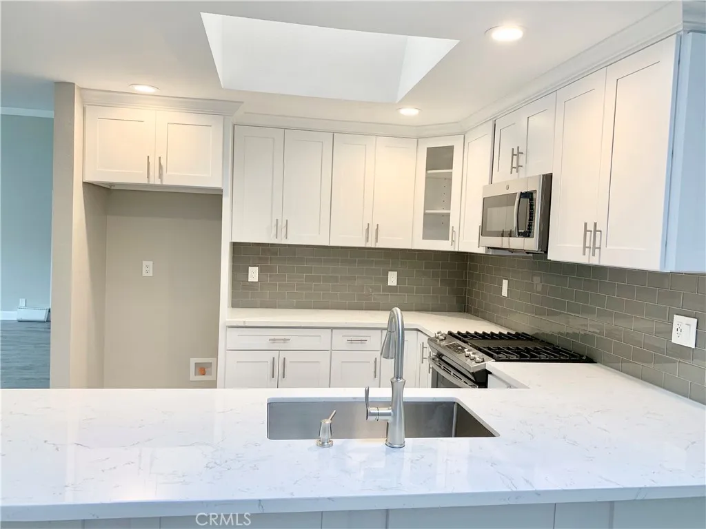 8896 Thames River Avenue, Fountain Valley, CA, 92708
