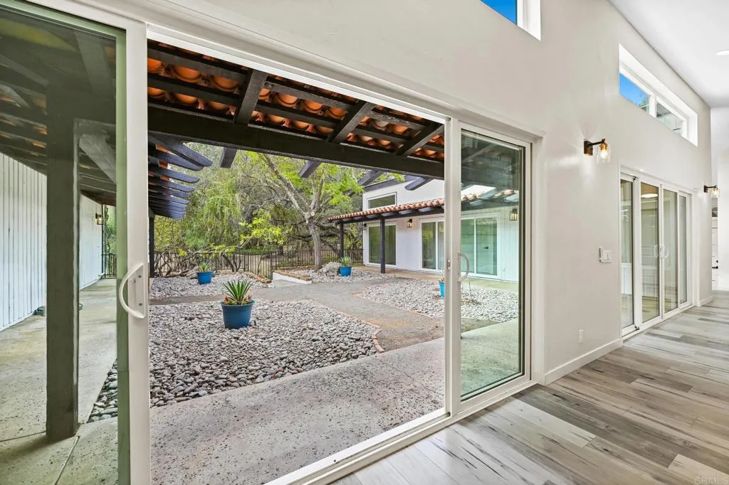 https://cdn.realtyfeed.com/cdn/127/305713101/25d79c181d6f5309fa73222ed0e4a2ad.webp