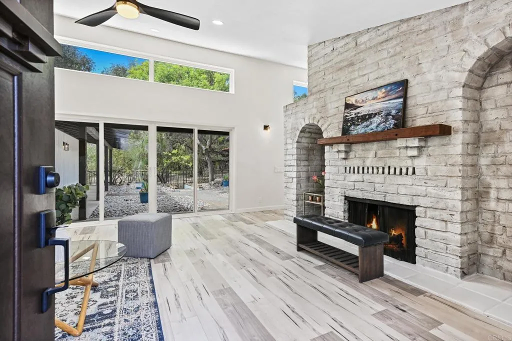 https://cdn.realtyfeed.com/cdn/127/305713101/9c977ed53ab9b90b7e248d9f77fadee4.webp