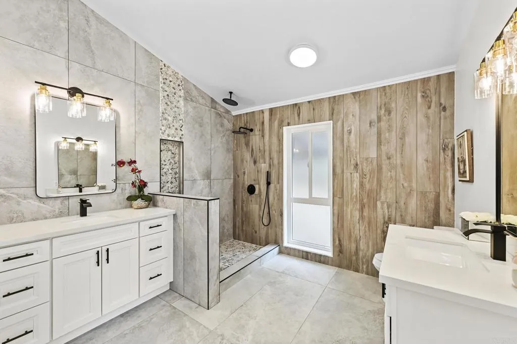 https://cdn.realtyfeed.com/cdn/127/305713101/a762feeb23e1ef9733f6cfb7c38c0402.webp