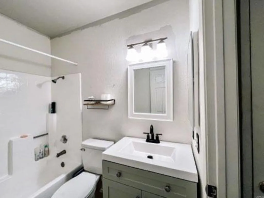 https://cdn.realtyfeed.com/cdn/127/305713116/3ff5add8201300ac2ead21f99c88ab64.webp