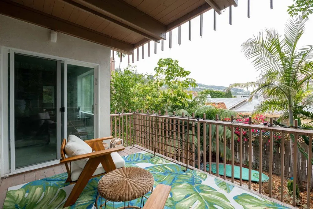 https://cdn.realtyfeed.com/cdn/127/305716121/d582cd51730e8cbb9f8243c24f5a15f3.webp