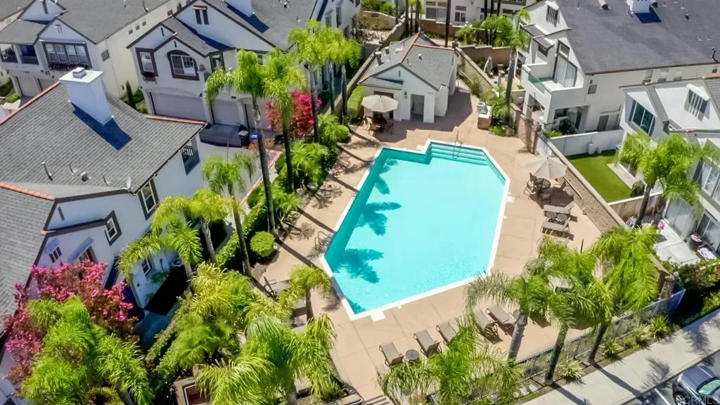 https://cdn.realtyfeed.com/cdn/127/305716824/dd98eb486333dc7b392a902203942310.webp
