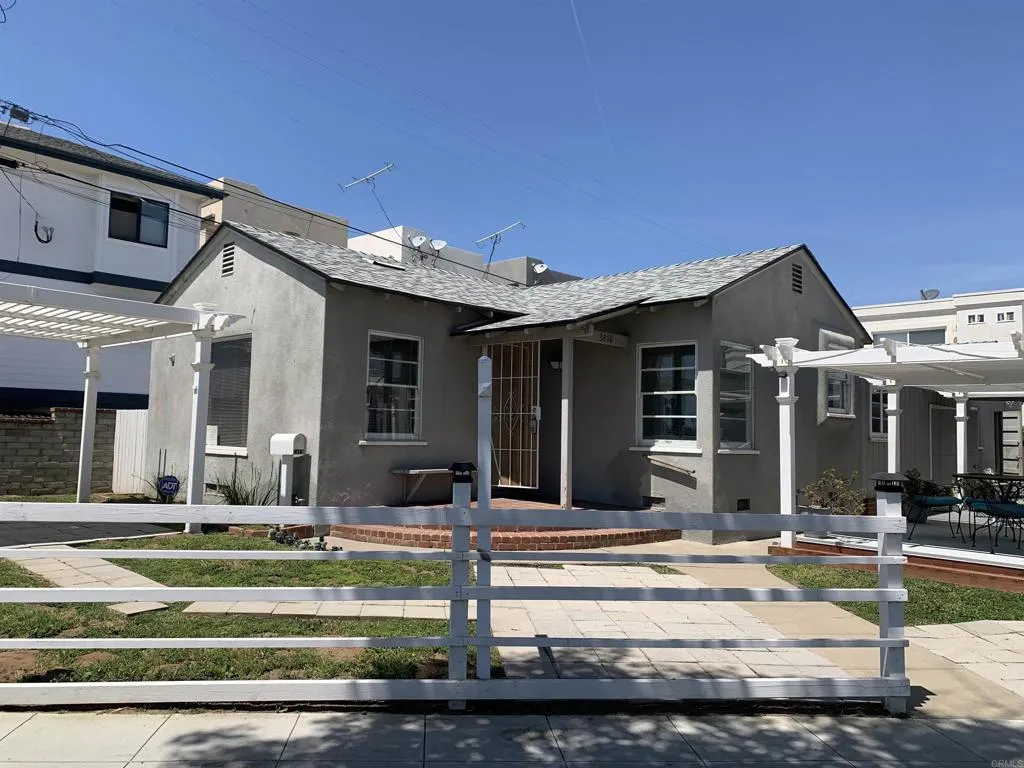 https://cdn.realtyfeed.com/cdn/127/305718304/939a7ce234ca9c728258ea8e3458d59a.webp