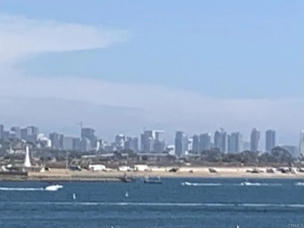 https://cdn.realtyfeed.com/cdn/127/305718304/9feb25a614e6f6378a33914cc92f6011.webp