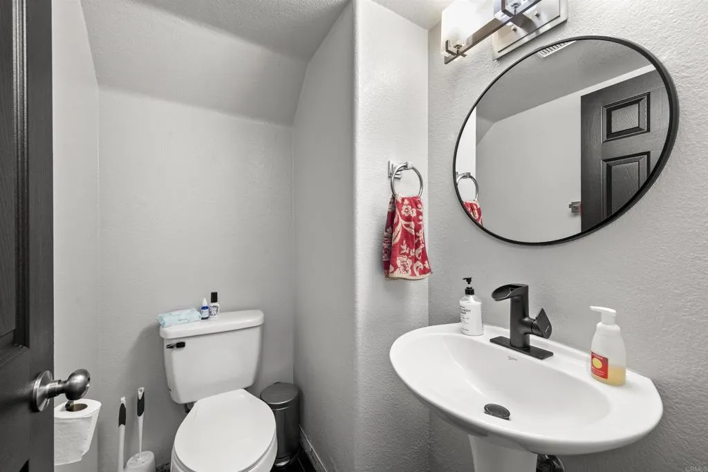 https://cdn.realtyfeed.com/cdn/127/305719591/61ae85513604a837886cda9430c18754.webp