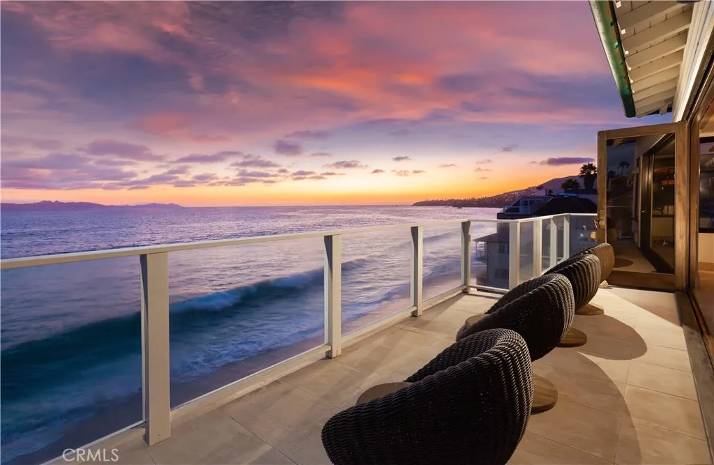 160 Saint Anns Drive Unit B,c - Photo 2 of 28, Laguna Beach, CA