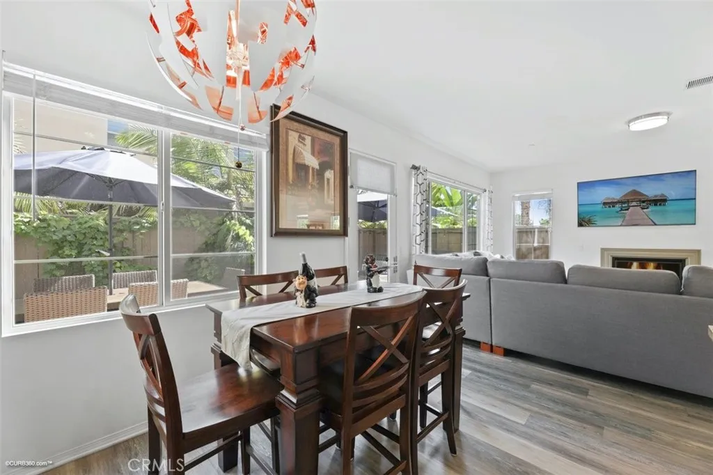 https://cdn.realtyfeed.com/cdn/127/305726607/0e1920382e0e904513d60d9271bba6b8.webp