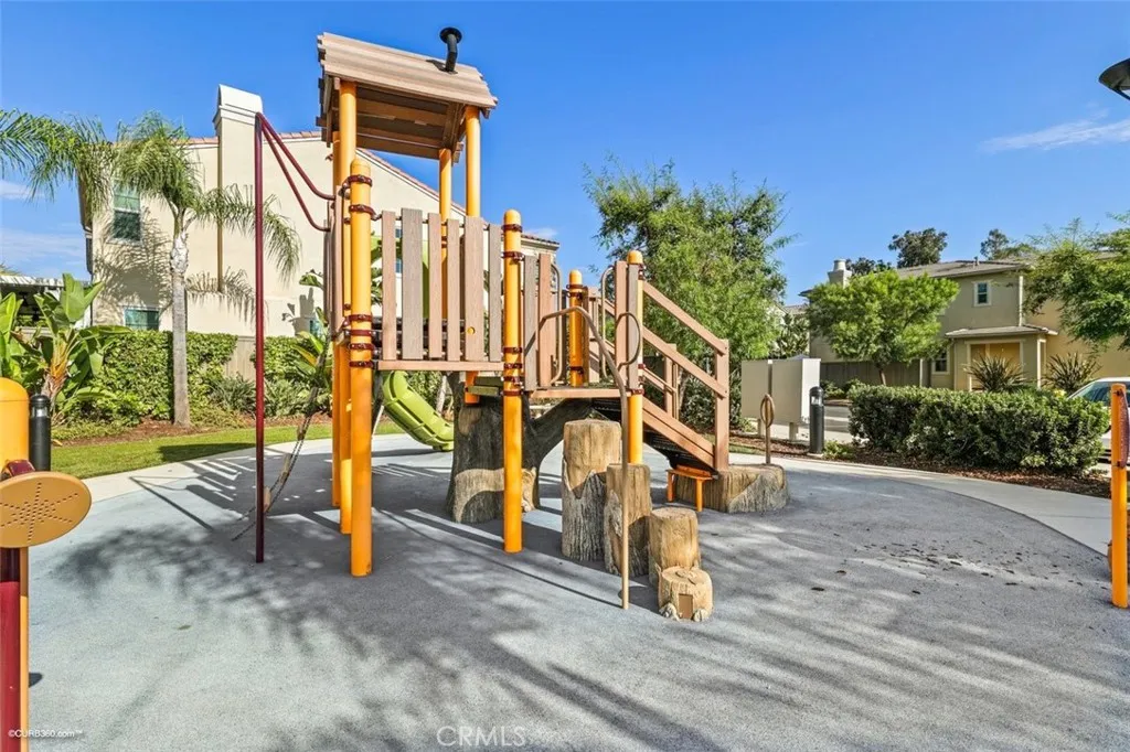https://cdn.realtyfeed.com/cdn/127/305726607/4111eb5a61568fa469b1064376bdd30c.webp