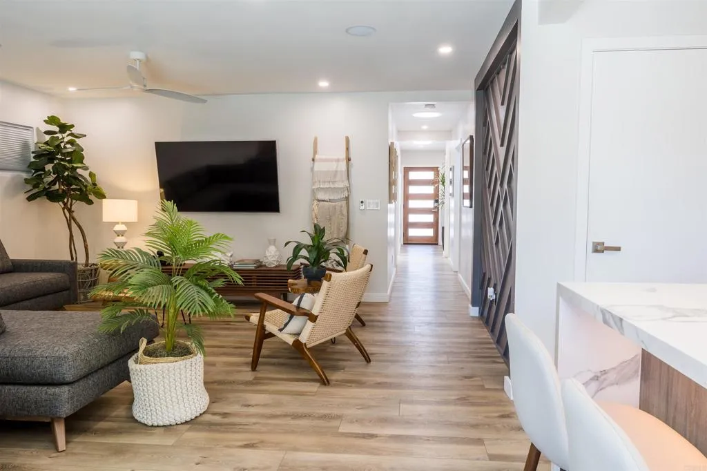 https://cdn.realtyfeed.com/cdn/127/305726703/4789745edc8e54ab57352a1dbae98346.webp