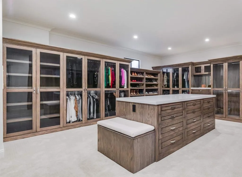 https://cdn.realtyfeed.com/cdn/127/305727185/d0502c52c699c9bc218cfd2275ef73be.webp