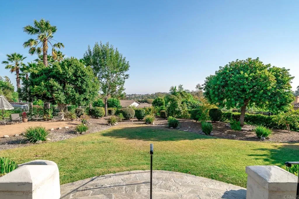 https://cdn.realtyfeed.com/cdn/127/305727206/7adb7abd5bb85991bf6871ca5f8a77ca.webp