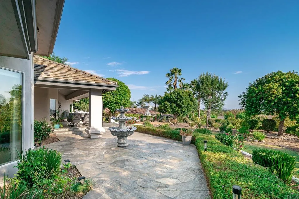https://cdn.realtyfeed.com/cdn/127/305727206/f9f78d90ca119cffe43f1a4d72763a5f.webp