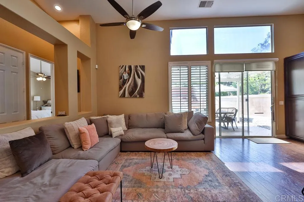 https://cdn.realtyfeed.com/cdn/127/305751737/35fa406498083a7b6ce21ce3ed53b3b3.webp