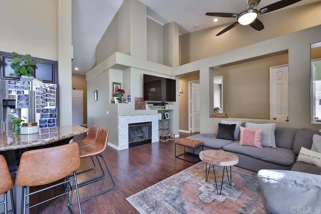 https://cdn.realtyfeed.com/cdn/127/305751737/8c89af860f849b9546dfffe8234329ac.webp