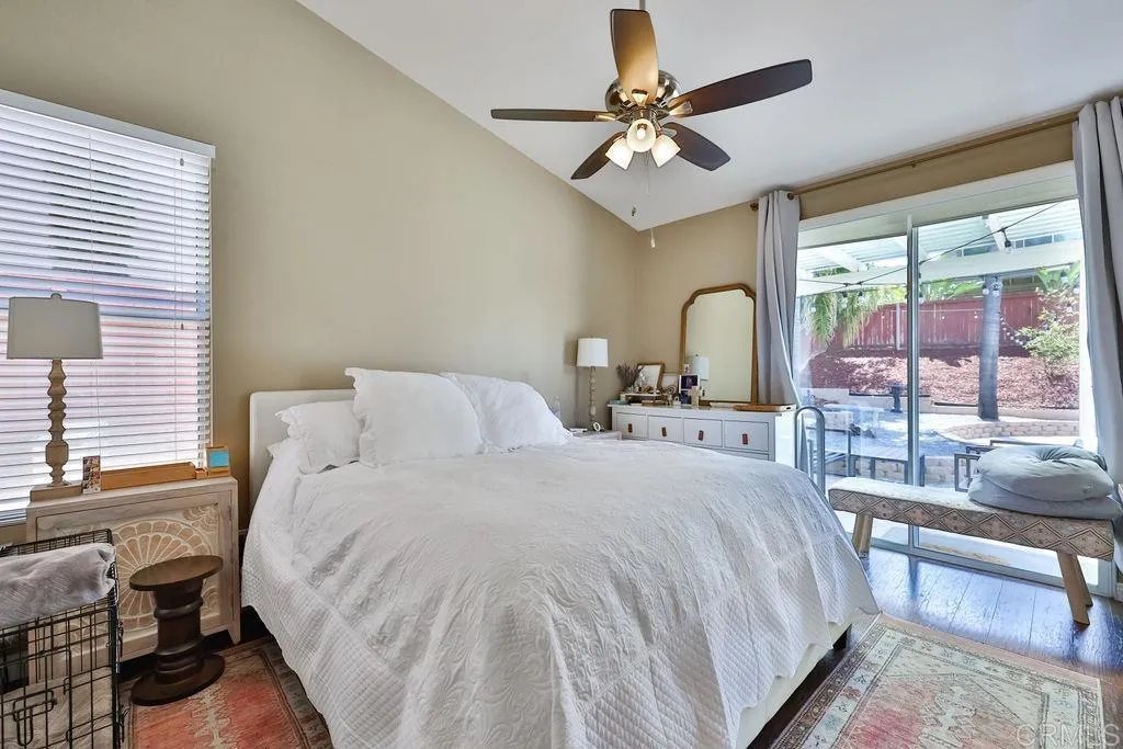 https://cdn.realtyfeed.com/cdn/127/305751737/dde479450fd006f87246136714af3fc1.webp