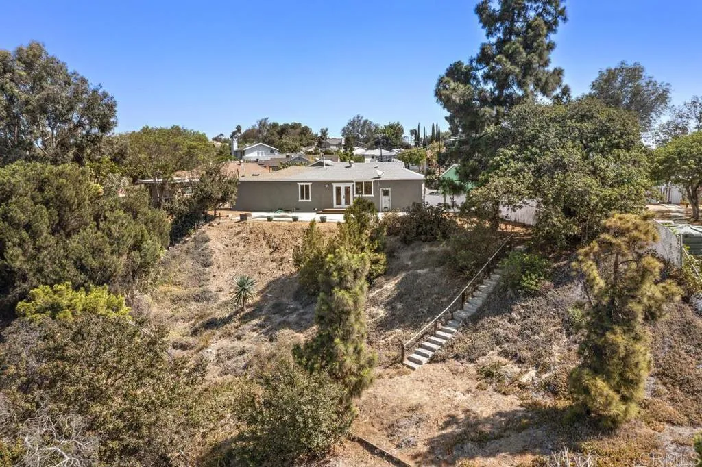 https://cdn.realtyfeed.com/cdn/127/305780954/08a1b103469c155aa6b04c1428fc8094.webp