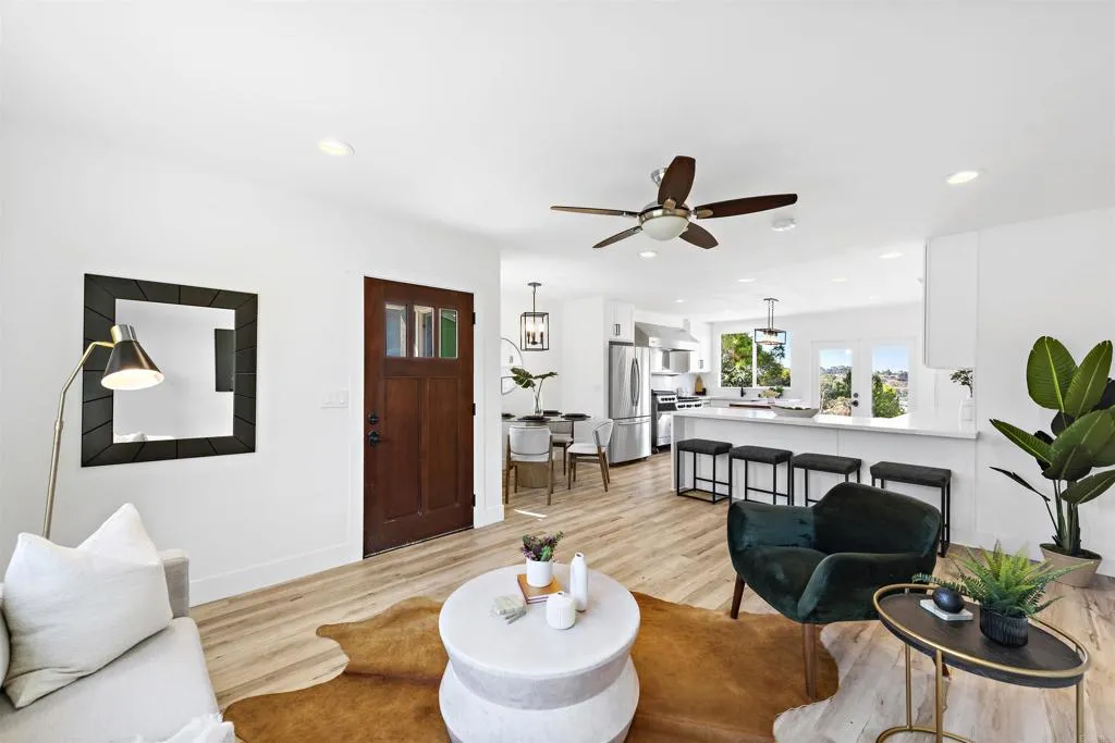 https://cdn.realtyfeed.com/cdn/127/305780954/59626bfe444905f8f048a14feaa1a54a.webp