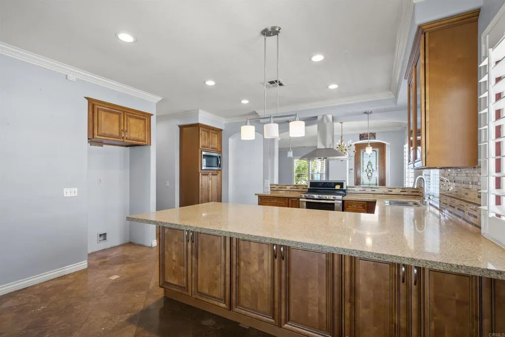 https://cdn.realtyfeed.com/cdn/127/305782555/1205ce6cca45ceccc7d120602f4bf5ac.webp