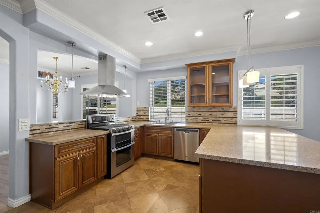 https://cdn.realtyfeed.com/cdn/127/305782555/8aa4355f1166ac48bcd771f768199e39.webp