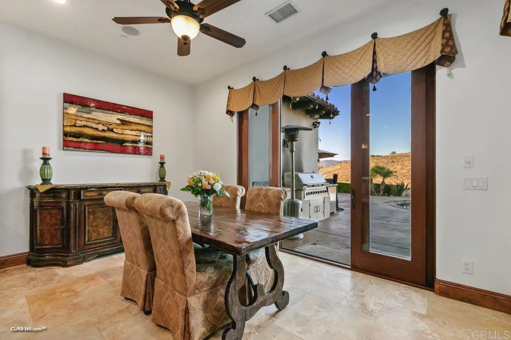 https://cdn.realtyfeed.com/cdn/127/305786195/dbc910632bce4357bbd5898a9c56a7d8.webp
