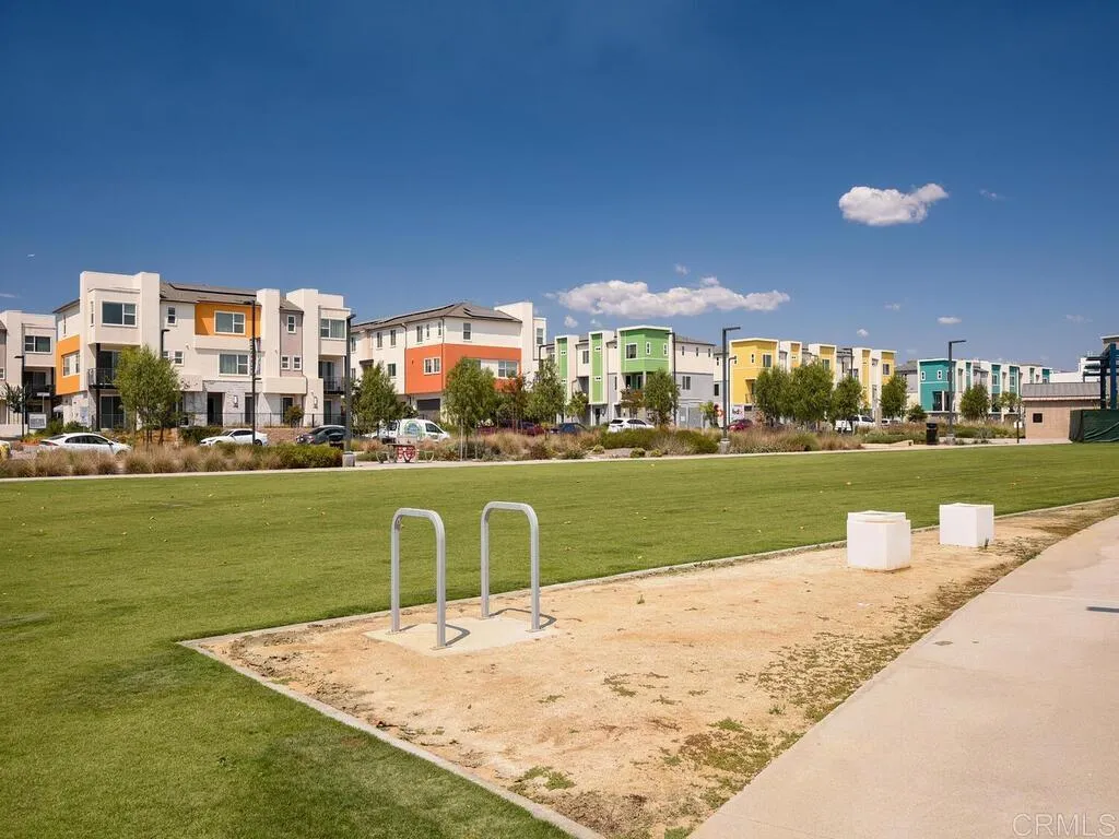 https://cdn.realtyfeed.com/cdn/127/305788602/1be8a43104f418ee6f8a215ce044b336.webp