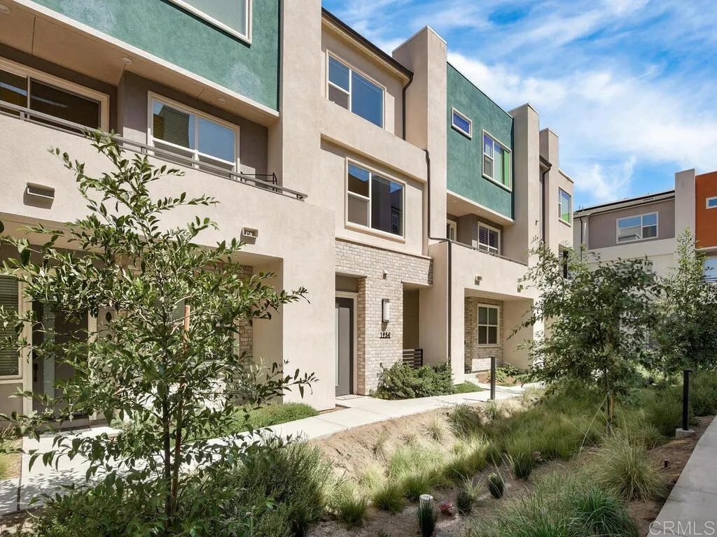 https://cdn.realtyfeed.com/cdn/127/305788602/3d3d42e5f5aaf02ac0fe014c90fb0bf8.webp