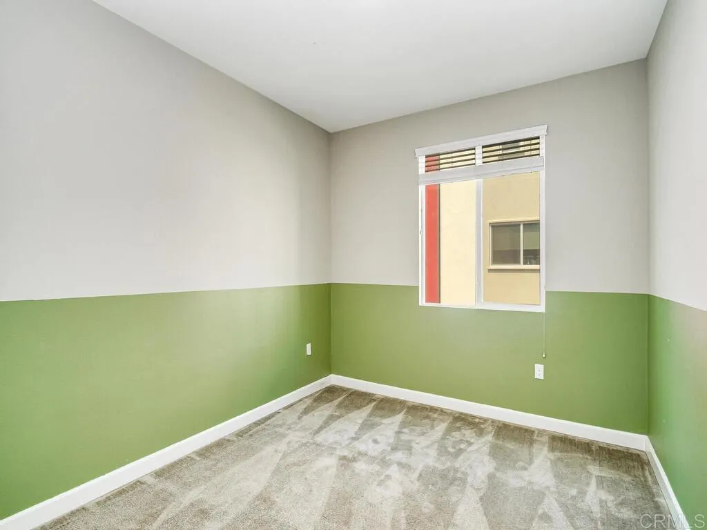 https://cdn.realtyfeed.com/cdn/127/305788602/449146f5622b9f8bf4aa869323399e40.webp