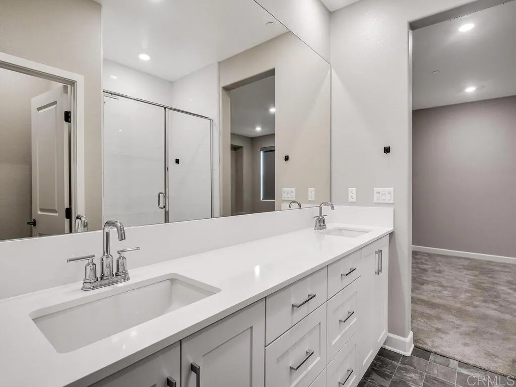https://cdn.realtyfeed.com/cdn/127/305788602/663f5de2dd118c91dd772fdf5b45f5f9.webp