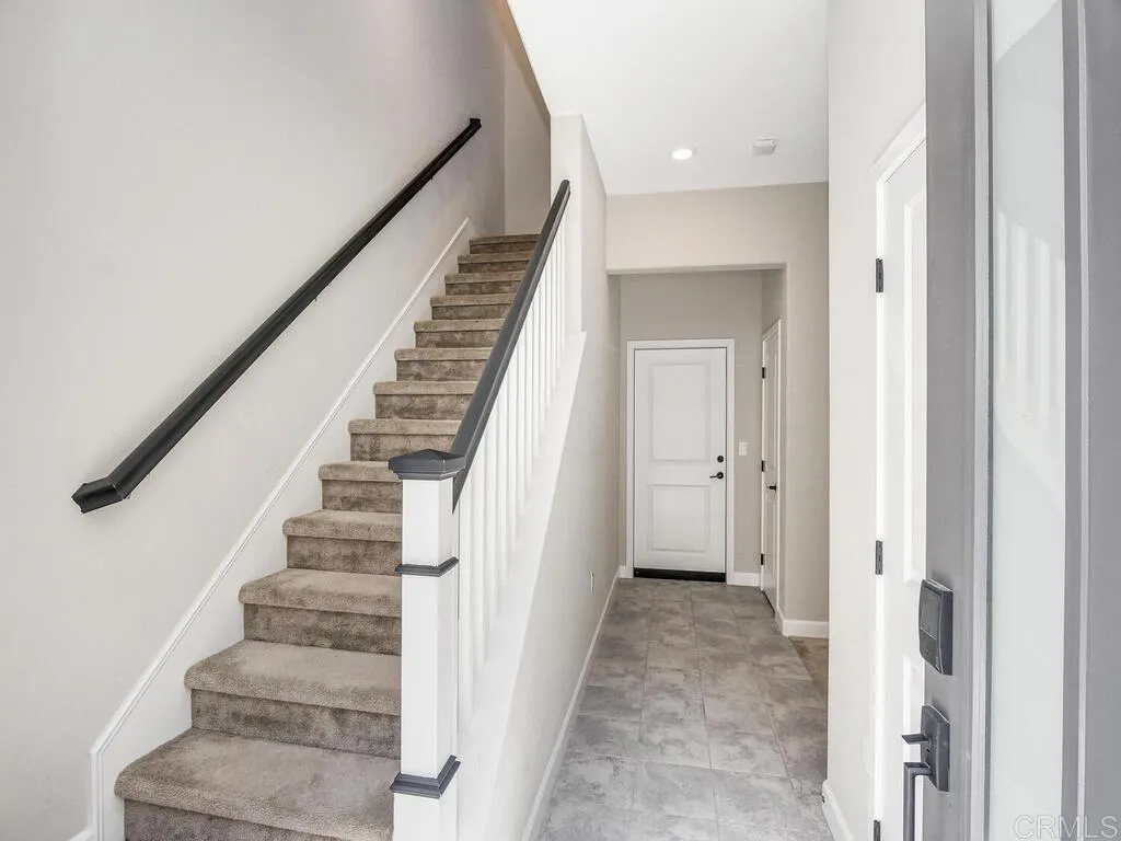 https://cdn.realtyfeed.com/cdn/127/305788602/85c12c875673e11ef0d480a298b53e56.webp