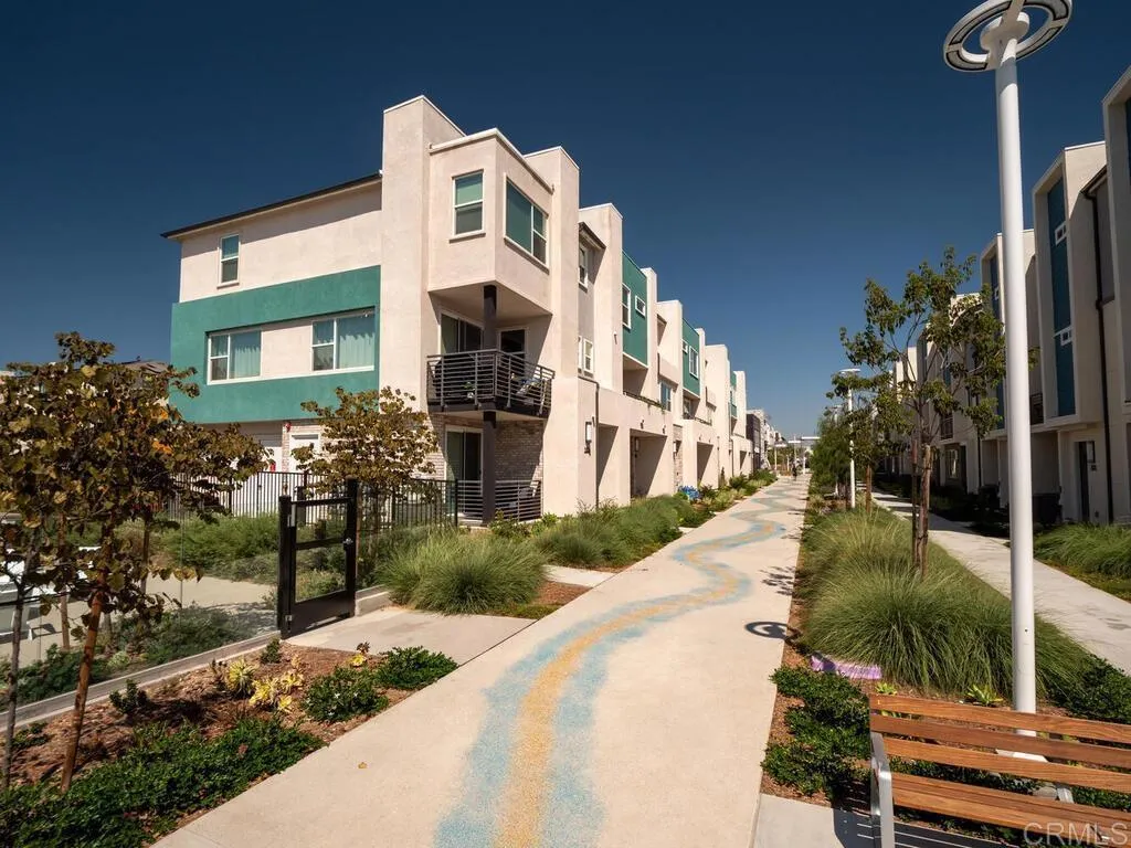 https://cdn.realtyfeed.com/cdn/127/305788602/9cb516dcd475c082756beb755cb970fe.webp