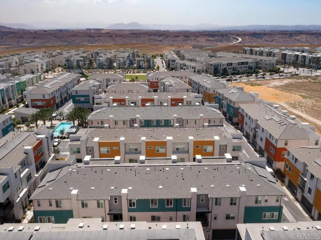 https://cdn.realtyfeed.com/cdn/127/305788602/b52388f3ad75e7e4d44c77ff838d1853.webp