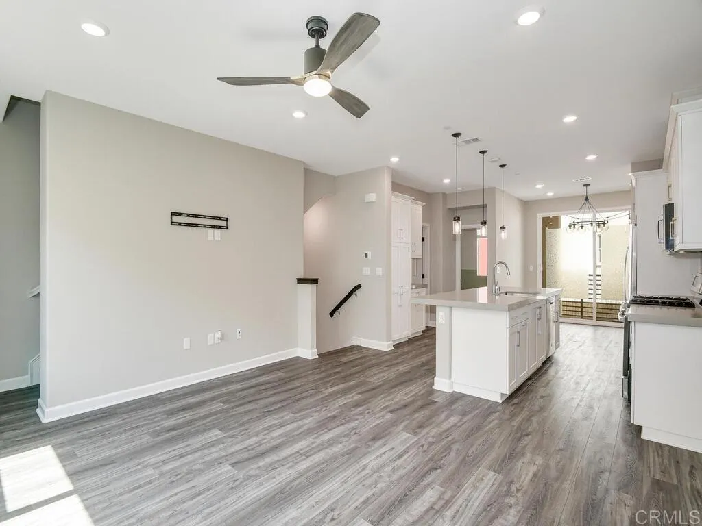 https://cdn.realtyfeed.com/cdn/127/305788602/fe9d3f73f4d29e0d45beefc1335e922f.webp