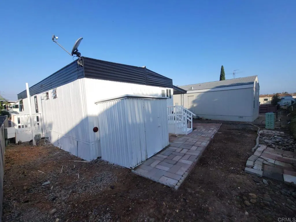 https://cdn.realtyfeed.com/cdn/127/305789540/1647aa01763a8551bd3b1356f093b3ce.webp
