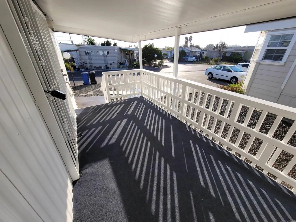 https://cdn.realtyfeed.com/cdn/127/305789540/afb326ce6330f6646ac1e9de58bdb84e.webp