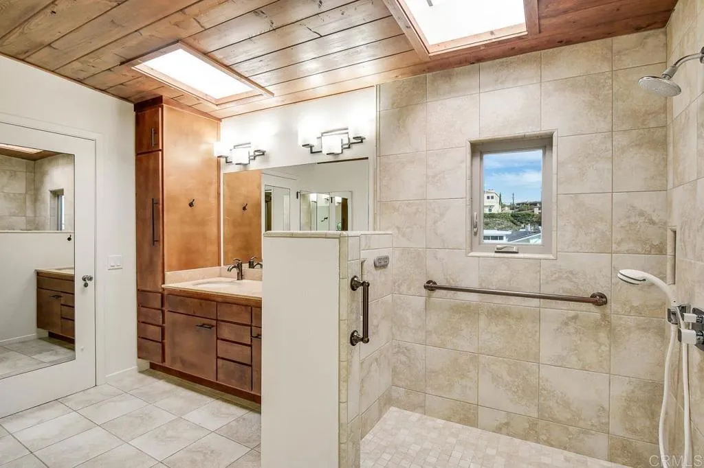 https://cdn.realtyfeed.com/cdn/127/305790148/53507793d83a00faa4b13f82bca16a28.webp